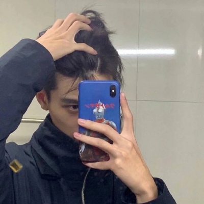 最新男生头像,最新男生头像，时尚潮流尽在掌握！🌟